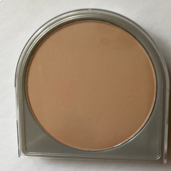Mary Kay Beige 304 Dual Coverage Foundation. NIB. - Picture 5 of 5